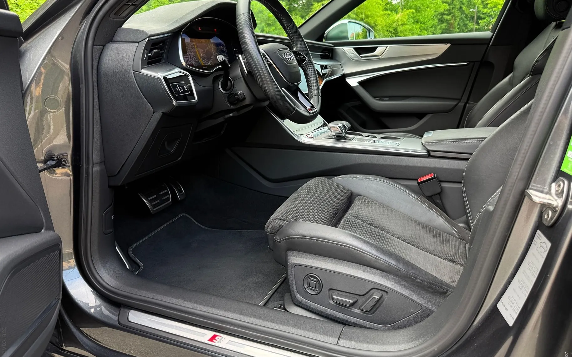 Notranja slika - Audi S6 - Q|HD-Matrix|ACC|Memory|Kljuka|Zračno|Ambient - 10