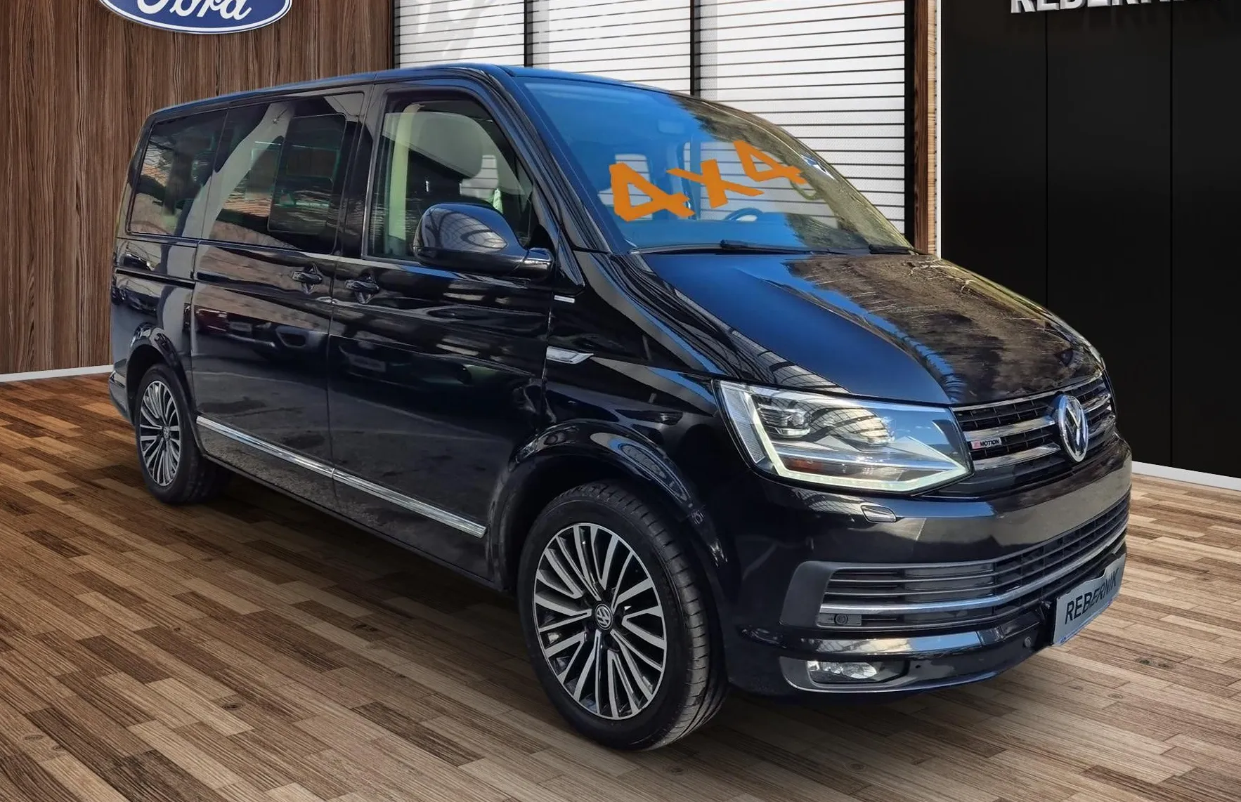 Zunanja slika - Volkswagen Multivan - HIGHLINE 2.0 TDi 205PS 4-MOTION AUT L1-2.LAST-LED - 3