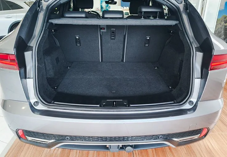 Zunanja slika - Jaguar E-PACE - 2.0 4X4 MHEV AVT-MRT.KOT-USNJE-VL K-LED-NAVI-VIDEO - 6