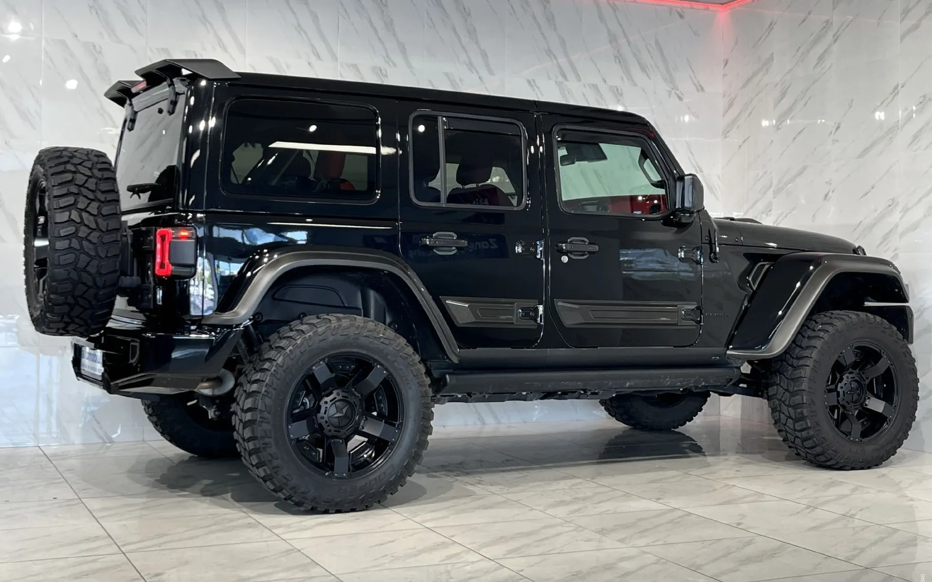 Zunanja slika - Jeep Wrangler - V6 Militem... - 5