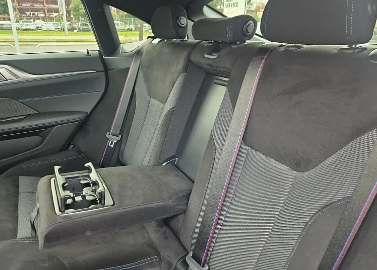 Zunanja slika - BMW i4 - eDrive40 POSEBNA PONUDBA - 14