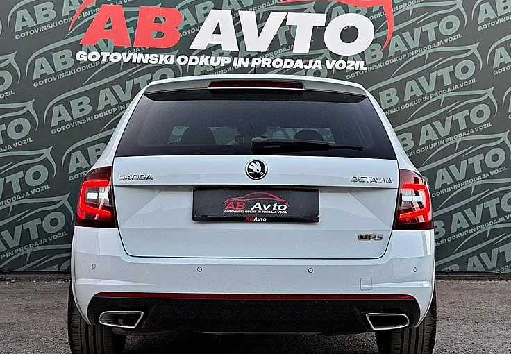 Zunanja slika - Škoda Octavia - Combi 2.0 TDI RS DSG CHALLENGE+ALU19+FACELIFT+TOP - 6