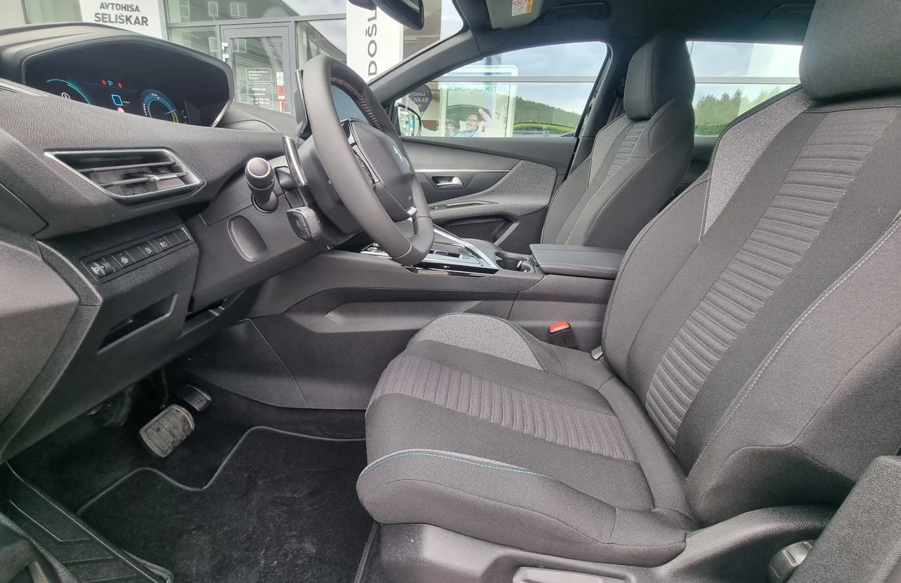 Zunanja slika - Peugeot 3008 - 1.6 PHEV ACTIVE PACK - AVTOMATIK - VOZILO NOVO - 11