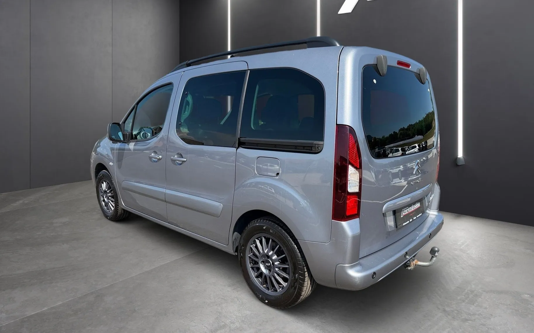 Zunanja slika - Citroën Berlingo - PureTech 110 S S Shine-SLO poreklo-1.lastnik-Kljuk - 4