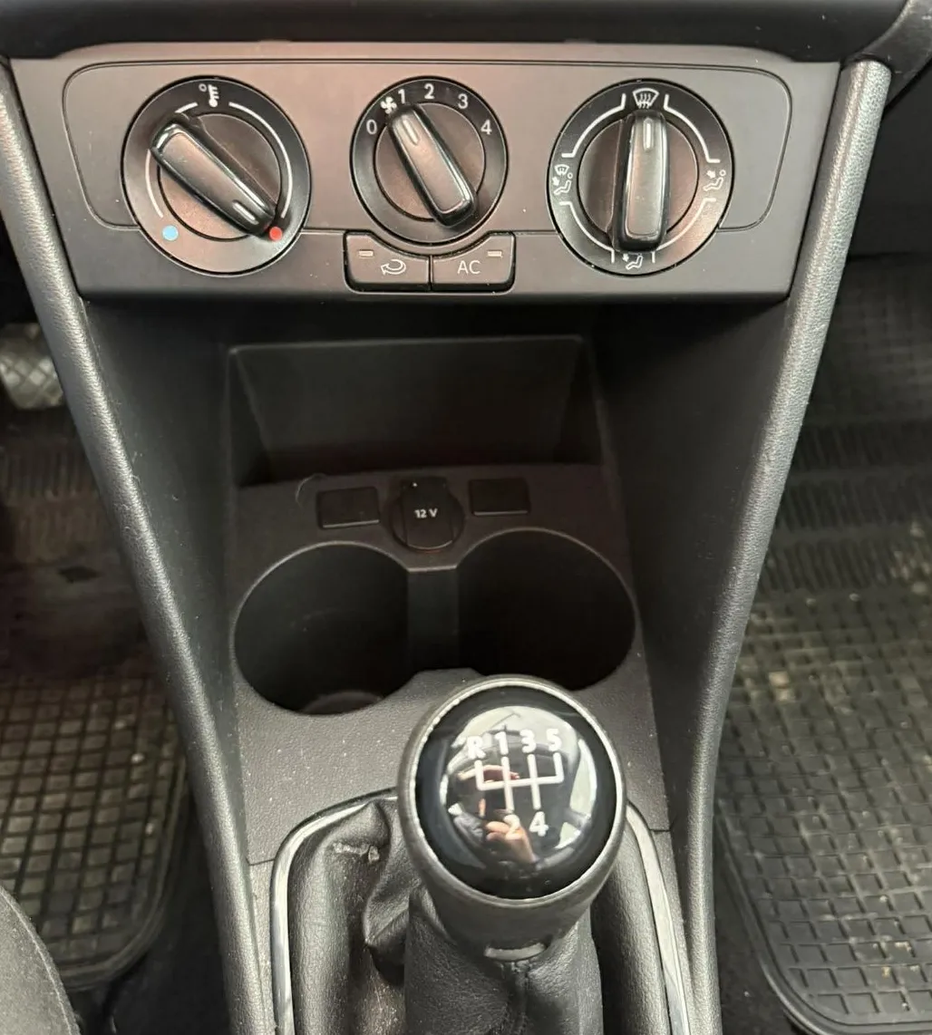 Zunanja slika - VW Polo - 1.2 TDI DPF Trendline 55  75 - 13