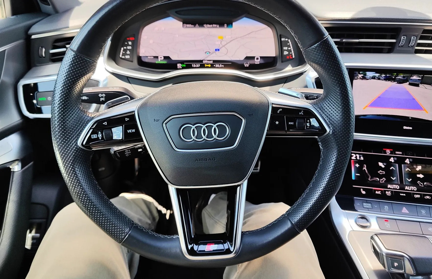 Zunanja slika - Audi A6 - 40 TDI  Quattro-S-line keyless-21col-matrix led - 14