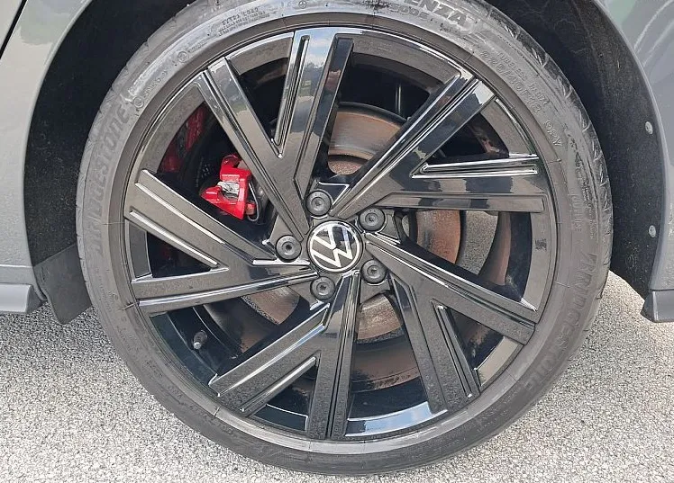 Zunanja slika - VW Golf - .2.0 TSI GTI 180KW  245  - samo 53100km - 12