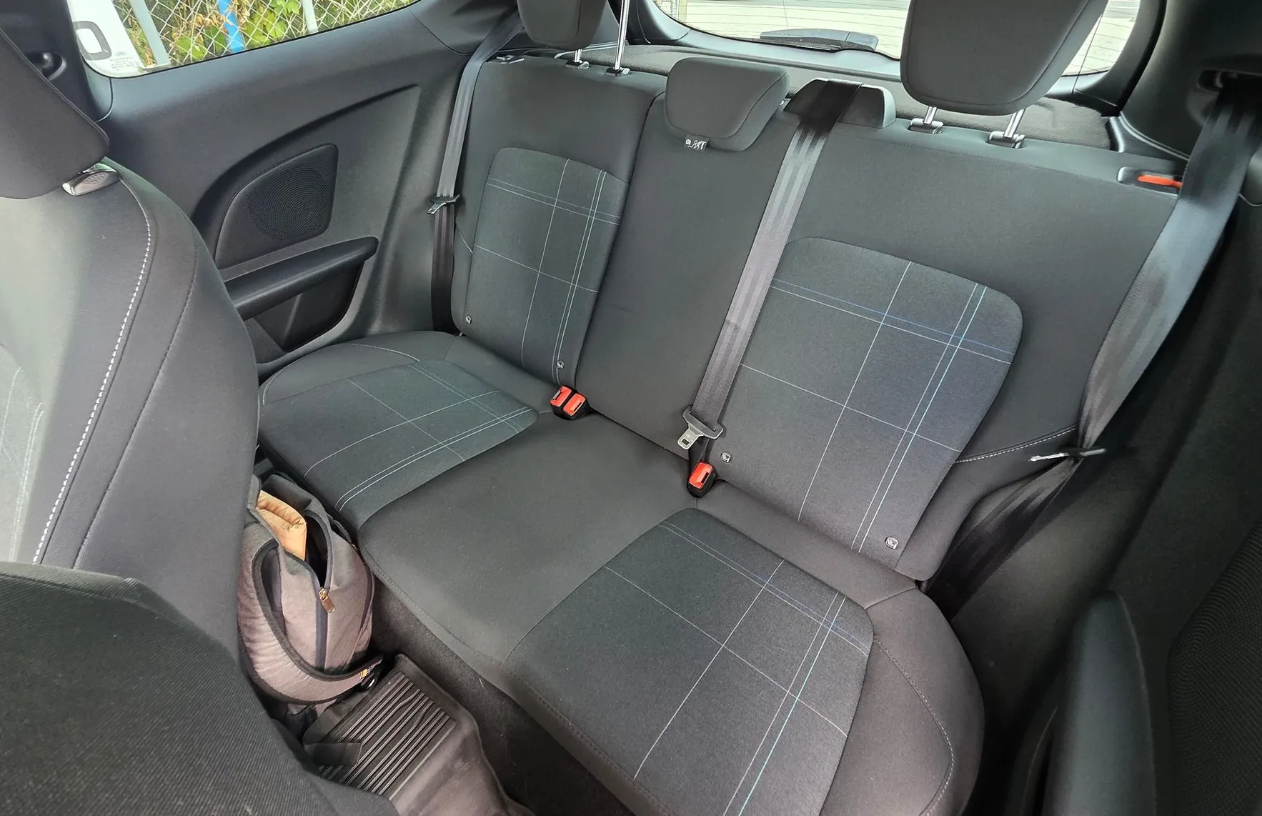 Zunanja slika - Ford Fiesta - 1.5 TDCi STYLE KLIMA-ZASLON-PDC-1.LASTNIK - 14