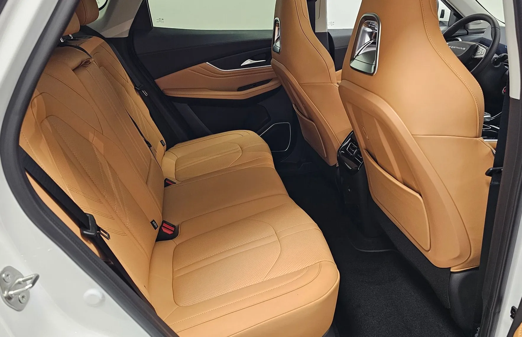 Zunanja slika - Forthing Forthing T5 EVO - T5 Evo my 2025 + ADAS+PERLA BELA + BEIGE- - 5
