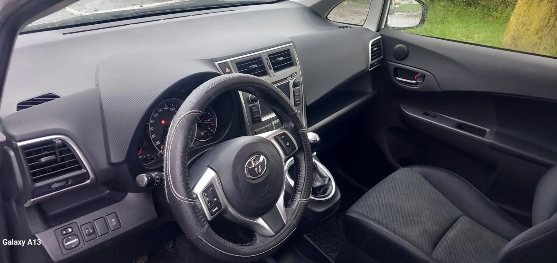 Zunanja slika - Toyota Verso - -S - 6