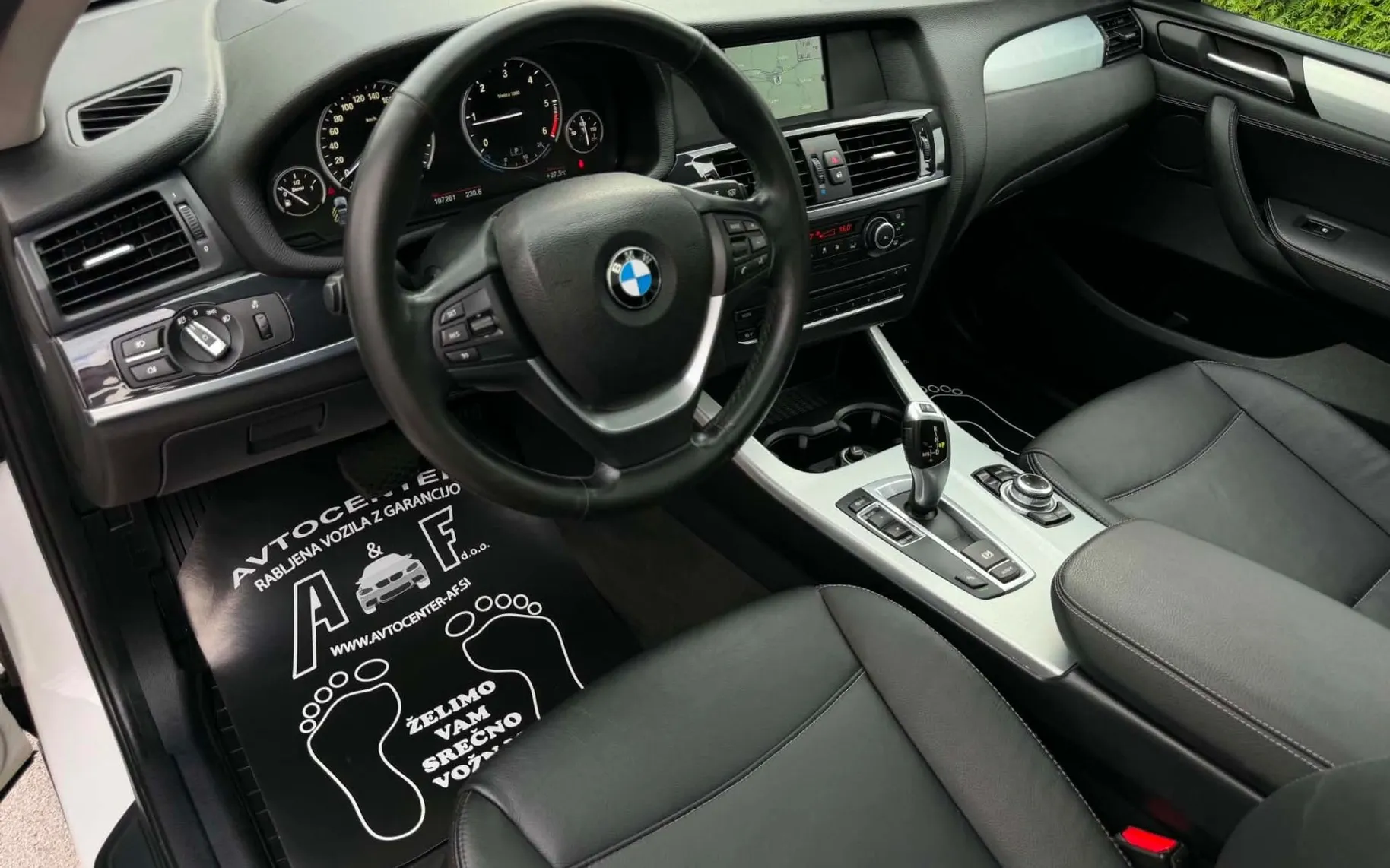 Notranja slika - BMW serija X3: - 18D-AUT-107.000km-PANORAMA-LIZING ZA TUJCE-NAVI- - 8