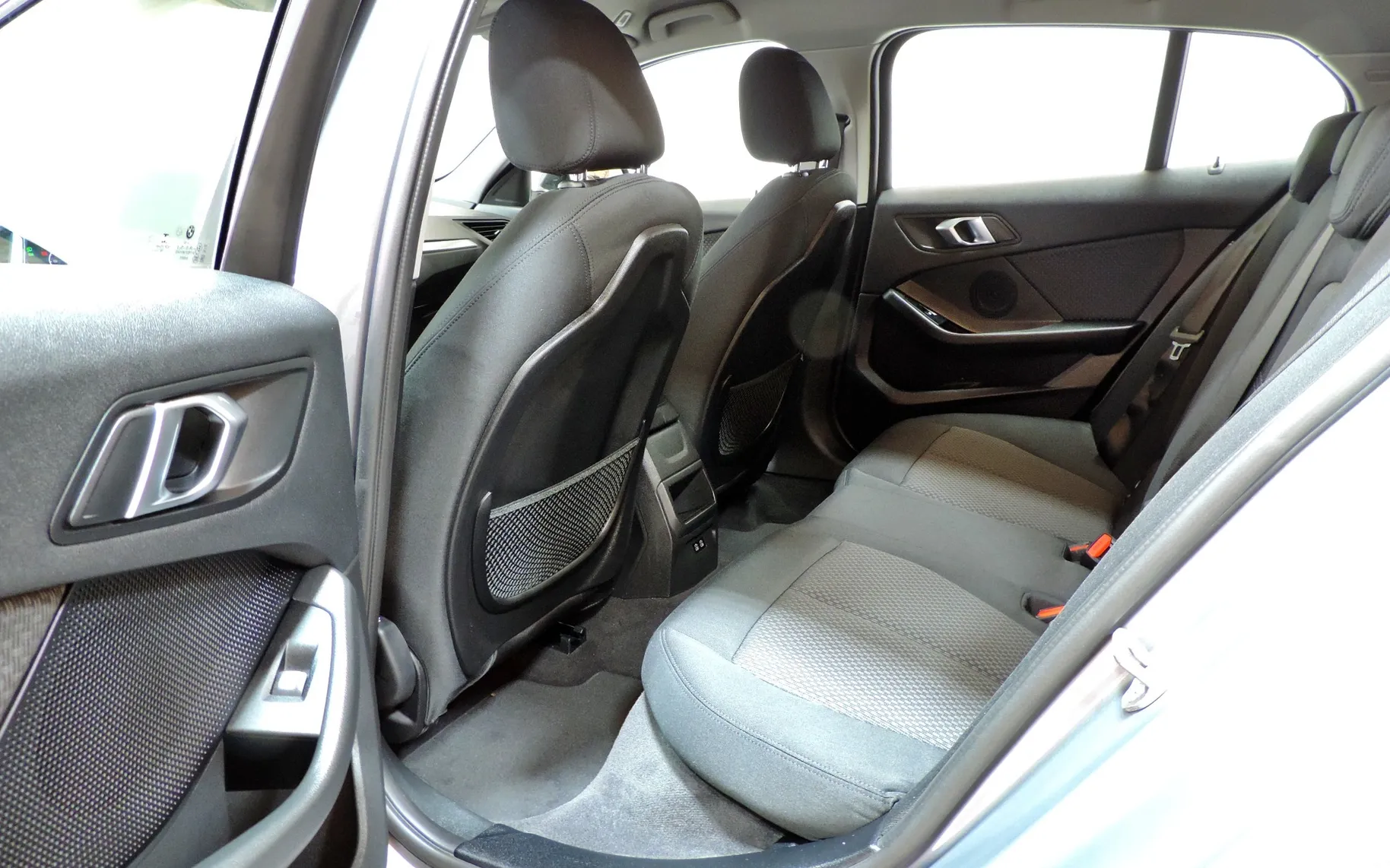Zunanja slika - BMW Serija 1 - 116d Avt. KAMERA-LED-COCKPIT... - 10