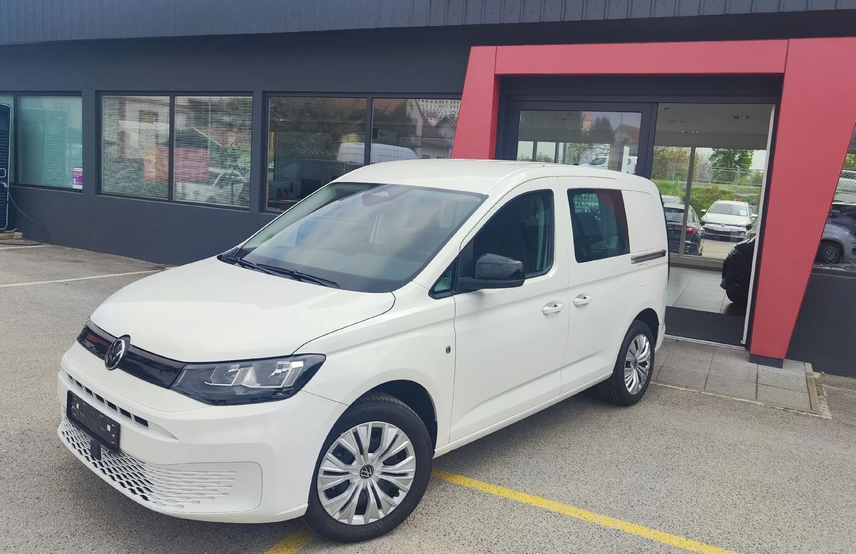Zunanja slika - Volkswagen Caddy - 2.0 TDI Krpan - 1