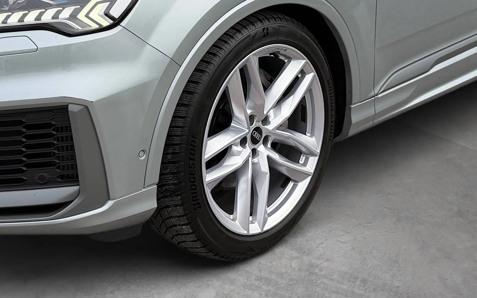 Zunanja slika - Audi Q7 - 55 TFSI quattro S-line Panorama - Soft close... - 6