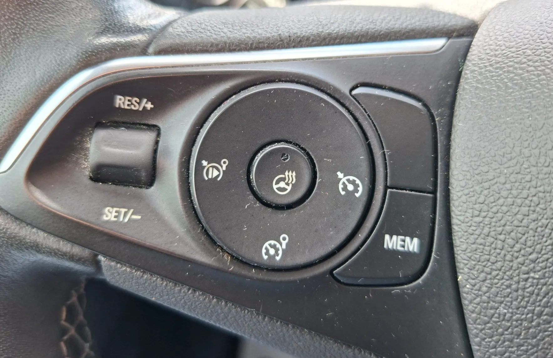 Zunanja slika - Opel Combo - LIFE 1.5 DTH Kamera 360 navigacija gr. volana - 16