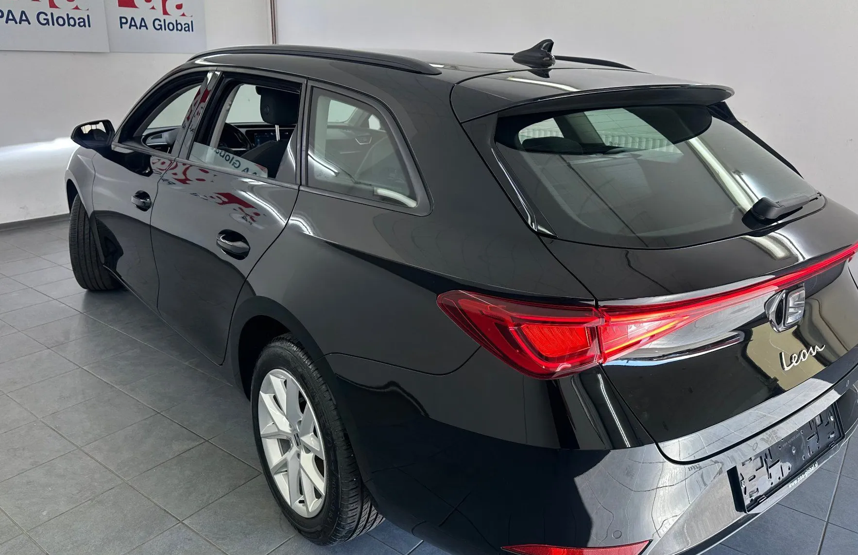 Zunanja slika - Seat Leon - Style 2.0 TDI 85kW.NEMŠKI.DIZEL.2023 - 5