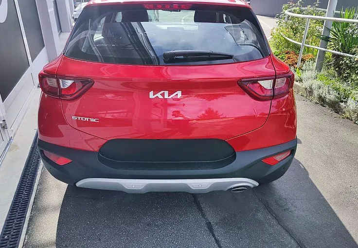Zunanja slika - KIA Stonic - 1.2 DPI 57.9 kW  79 KM  LX Urban+ M T - 11