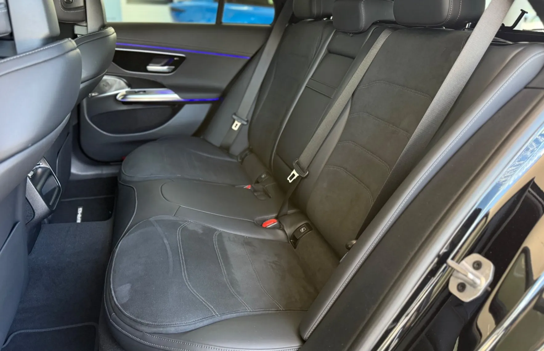 Zunanja slika - Mercedes-Benz E-Razred - 300e T AMG LINE - 11
