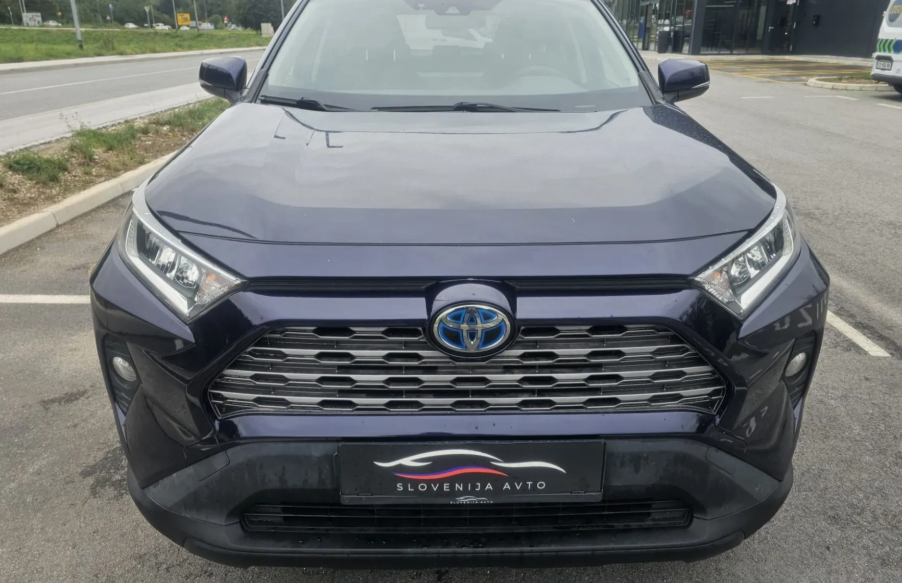 Zunanja slika - Toyota RAV4 - Hybrid 2.5 218 Premium Avt. - 2