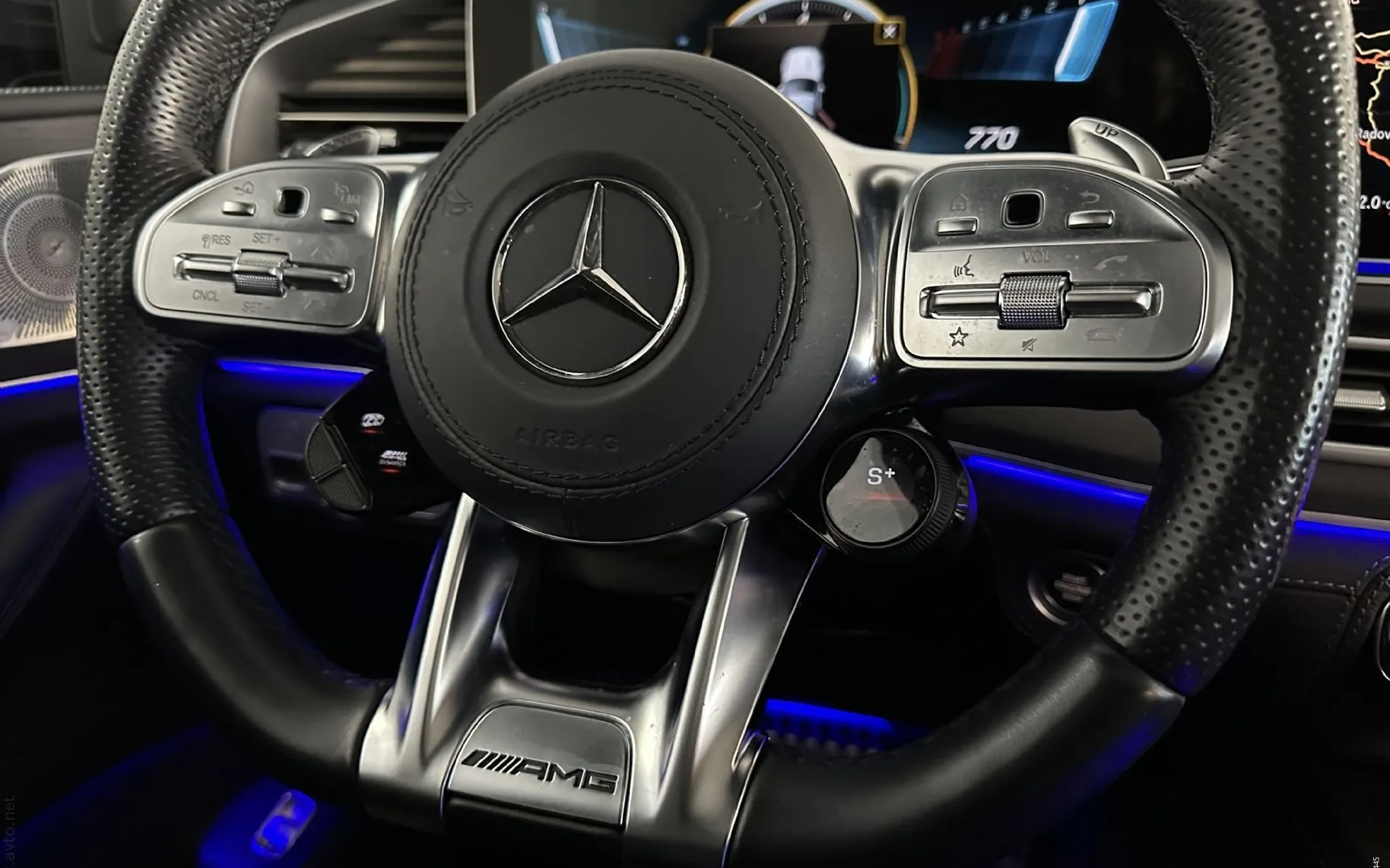 Notranja slika - Mercedes-Benz GLE coupe - AMG GLE 53 4Matic+|Pano|ACC|HUD|Hlaj|360K|Kljuka|. - 10