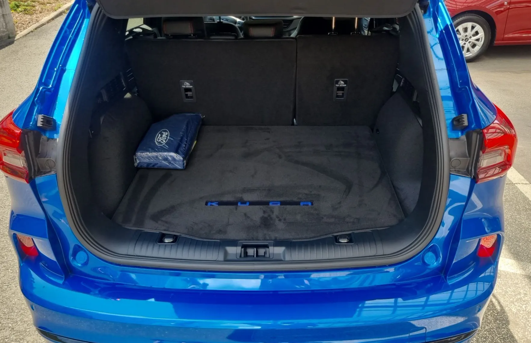 Zunanja slika - Ford Kuga - St-Line X 1.5 EcoBoost 186KM A8 - 9