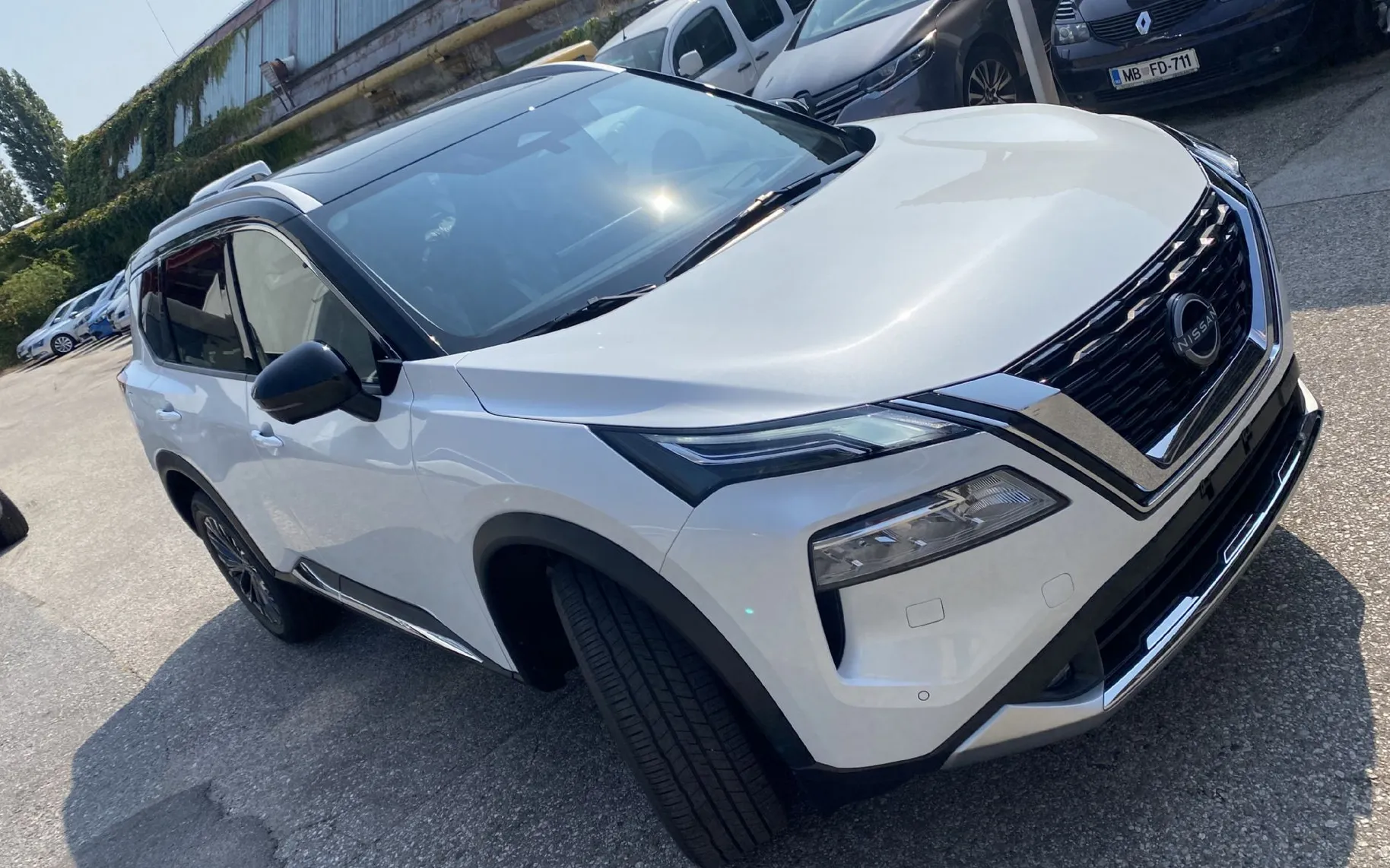 Zunanja slika - Nissan X-Trail - 1.5 HEV E-4ORCE 213 TEKNA 4WD - 6