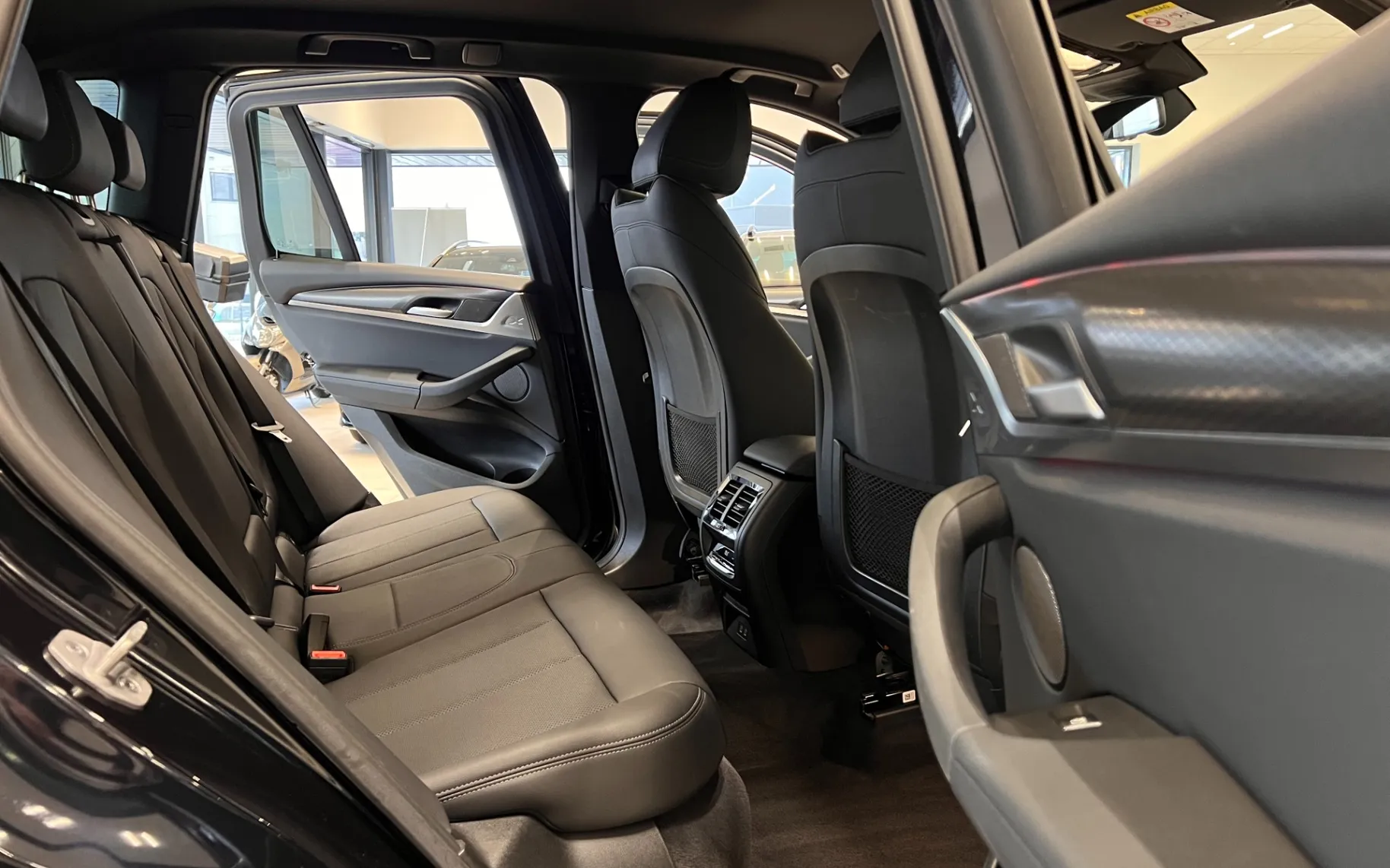 Zunanja slika - BMW X3 - serija : 20d-XD-M-PAKET-LASER-HEAD-MEMORY-HARMAN-KEYLES-1.. - 12
