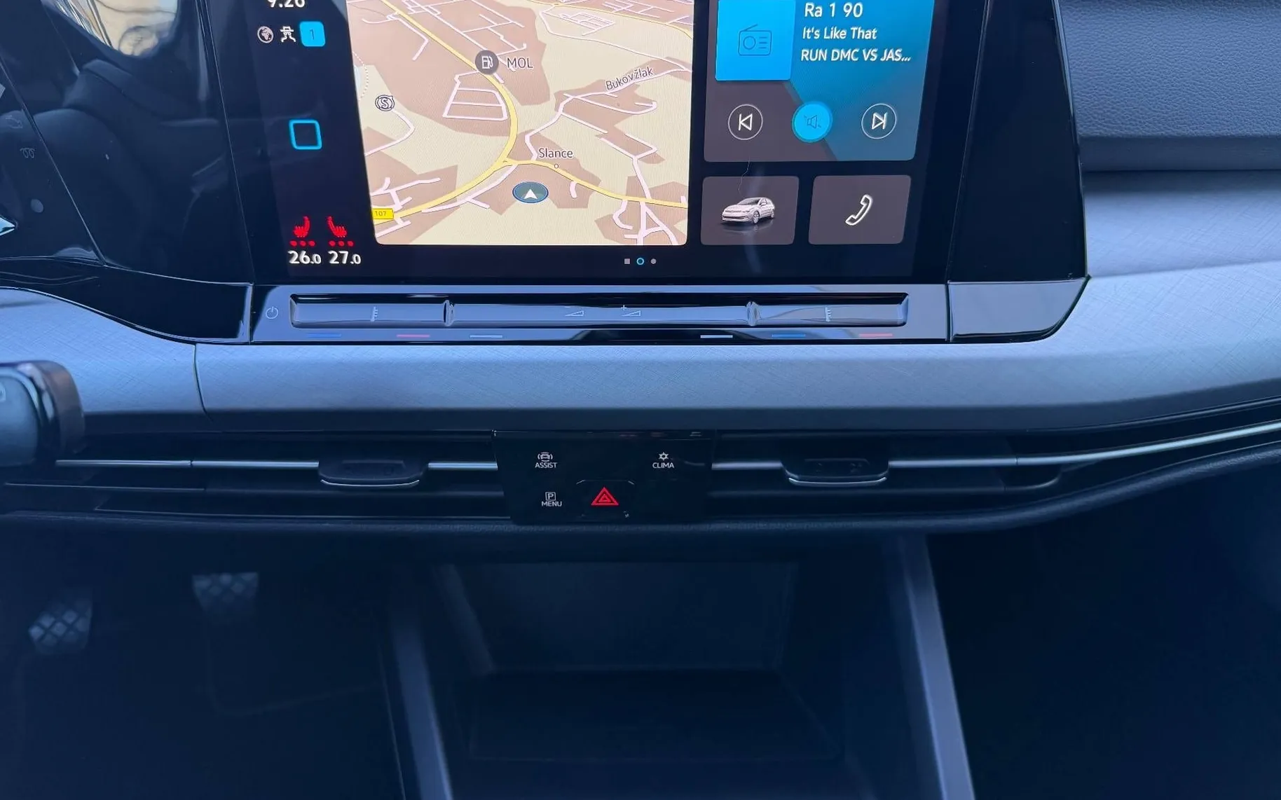 Notranja slika - Volkswagen Golf - 1.5 TSI ACT BMT Life-IQ Light-PDC-Vzvratna kamera. - 9