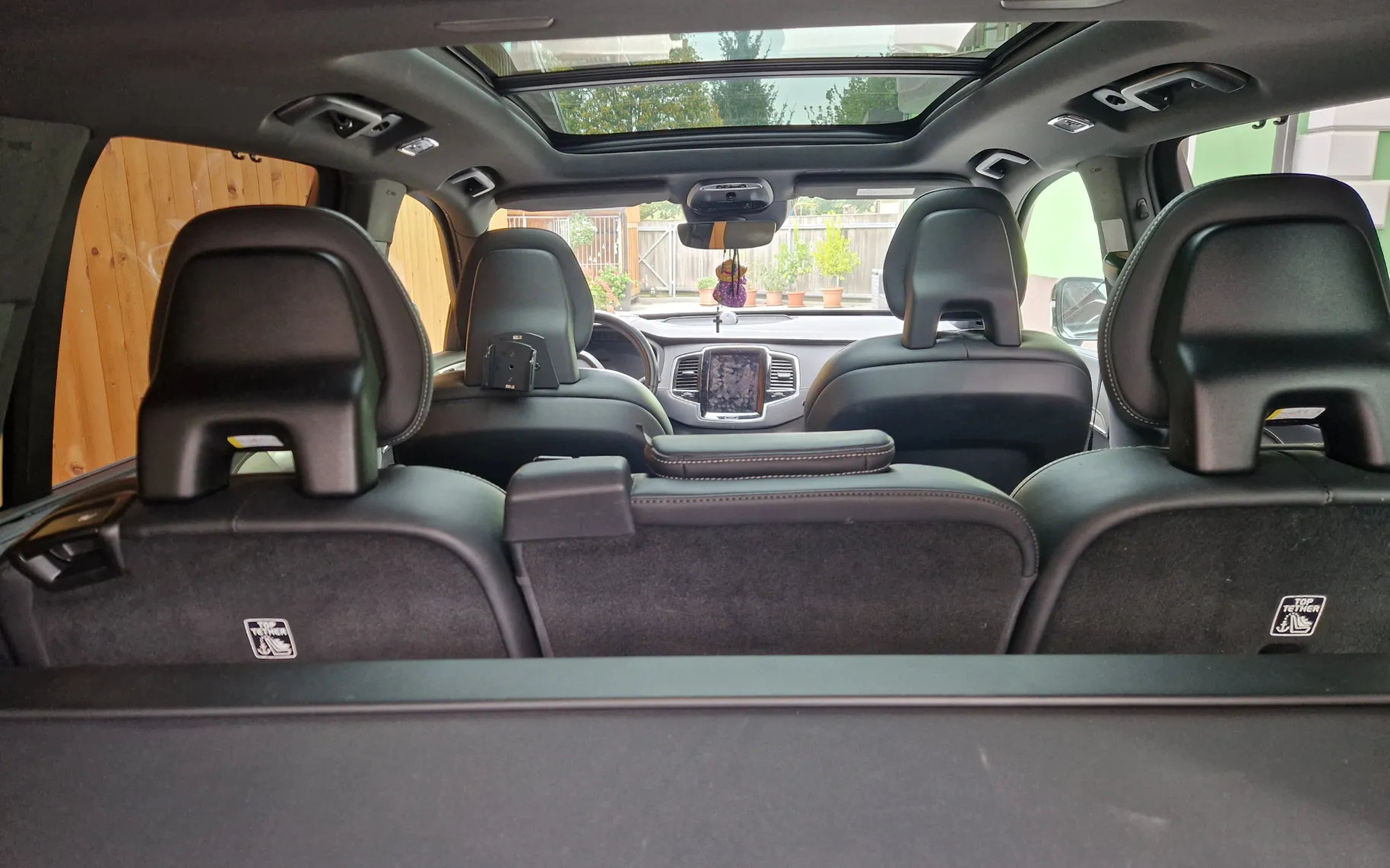Notranja slika - Volvo XC90 - B5 AWD Momentum Avt. - 5