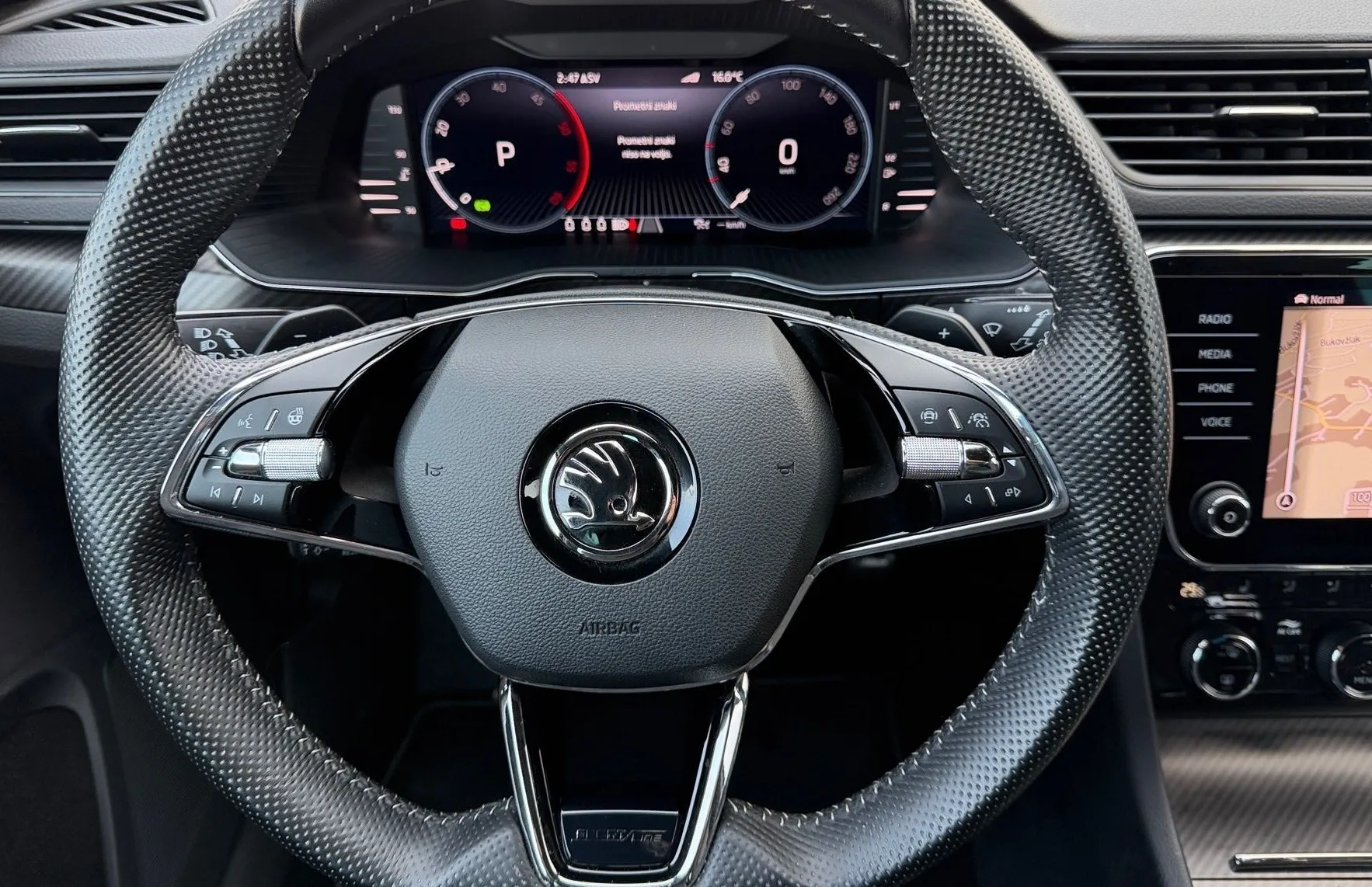 Zunanja slika - Škoda Superb - 2.0 TDI Sportline Combi DSG 147kW-Matrix-Kamera... - 8