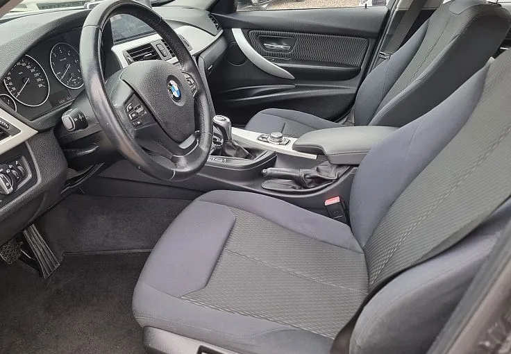 Zunanja slika - BMW Serija 3 - Touring: 320d xDrive - HITRI KREDIT BREZ POLOGA - 7