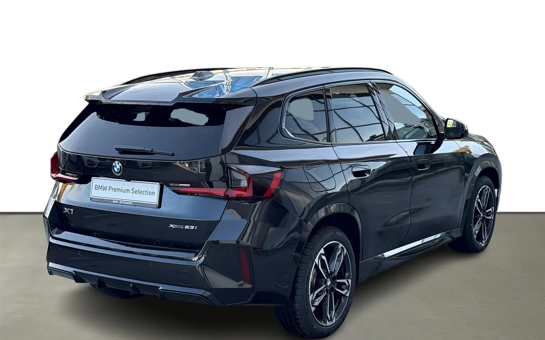 Zunanja slika - BMW X1 - xDrive23i - 2