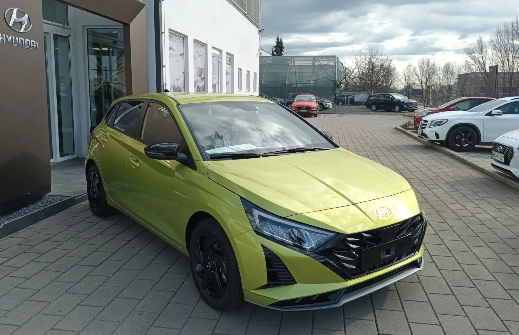 Zunanja slika - Hyundai i20 - 1.0 T-GDI 90 STYLE.BLACK LINE.WIN..RADAR.RG - 8