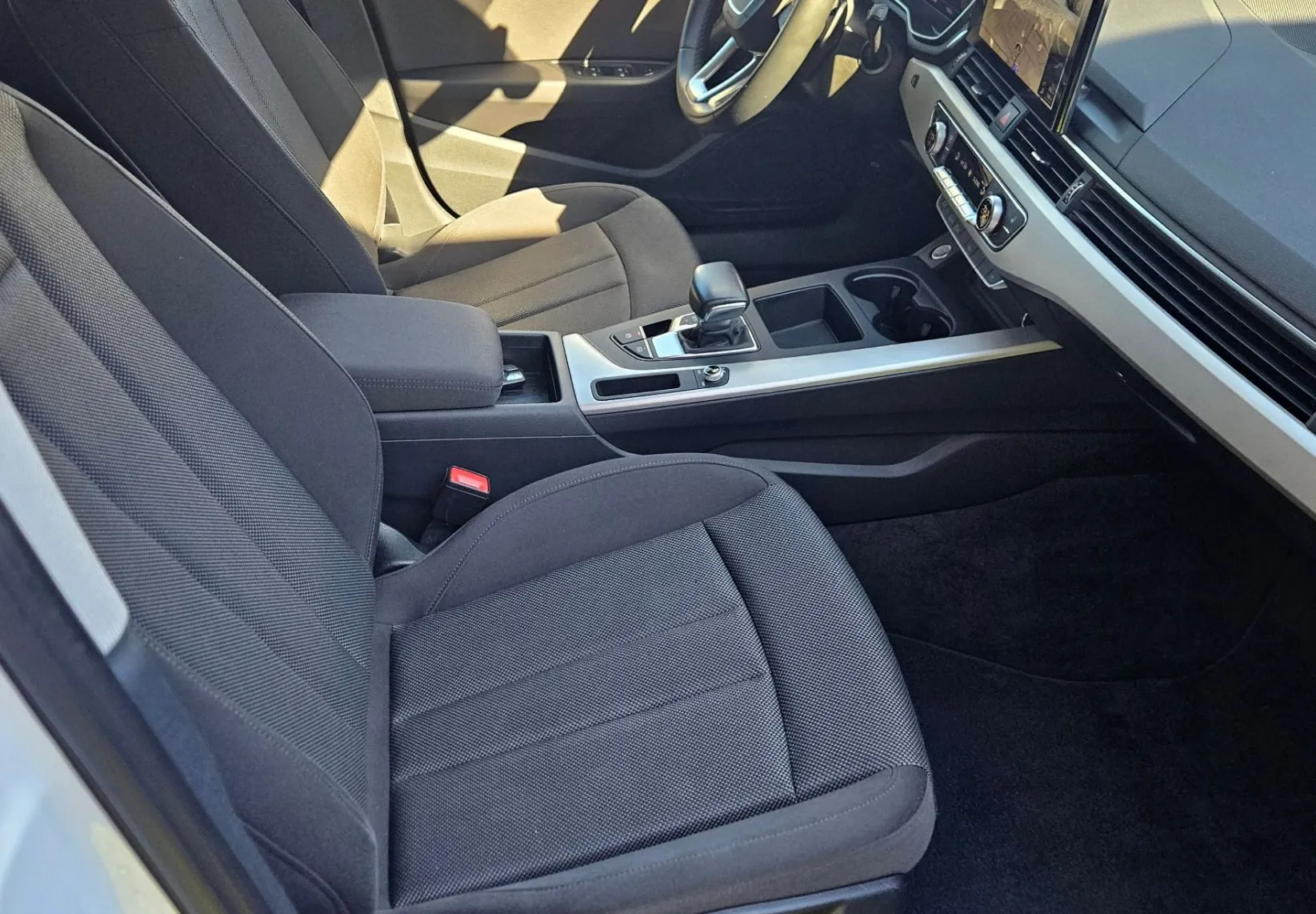 Zunanja slika - Audi A4 - Avant 40 TDI S line S tronic SLO.1.last.+Virtual+Matrix - 14