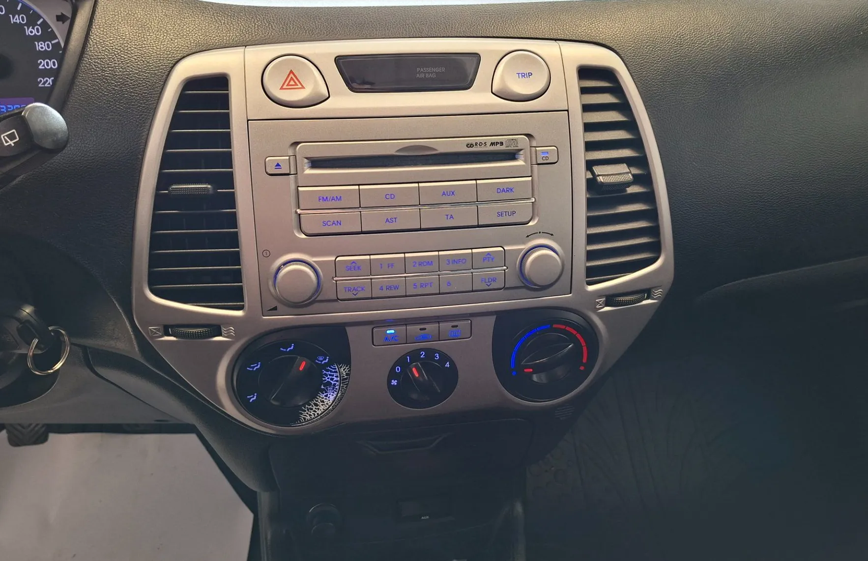 Zunanja slika - Hyundai i20 - 1.2 Dynamic-HITRI KREDIT-ODLIČEN- - 11