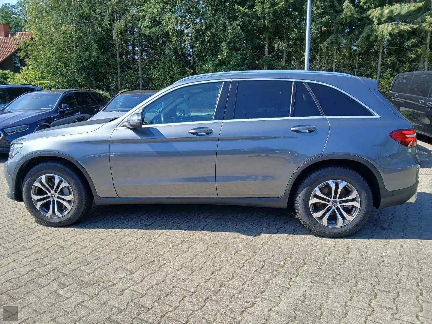 Zunanja slika - Mercedes-Benz GLC-Razred - GLC 250 d 4MATIC Avt.NEMŠKI+4ALU.KAMERA.117.000 KM - 3