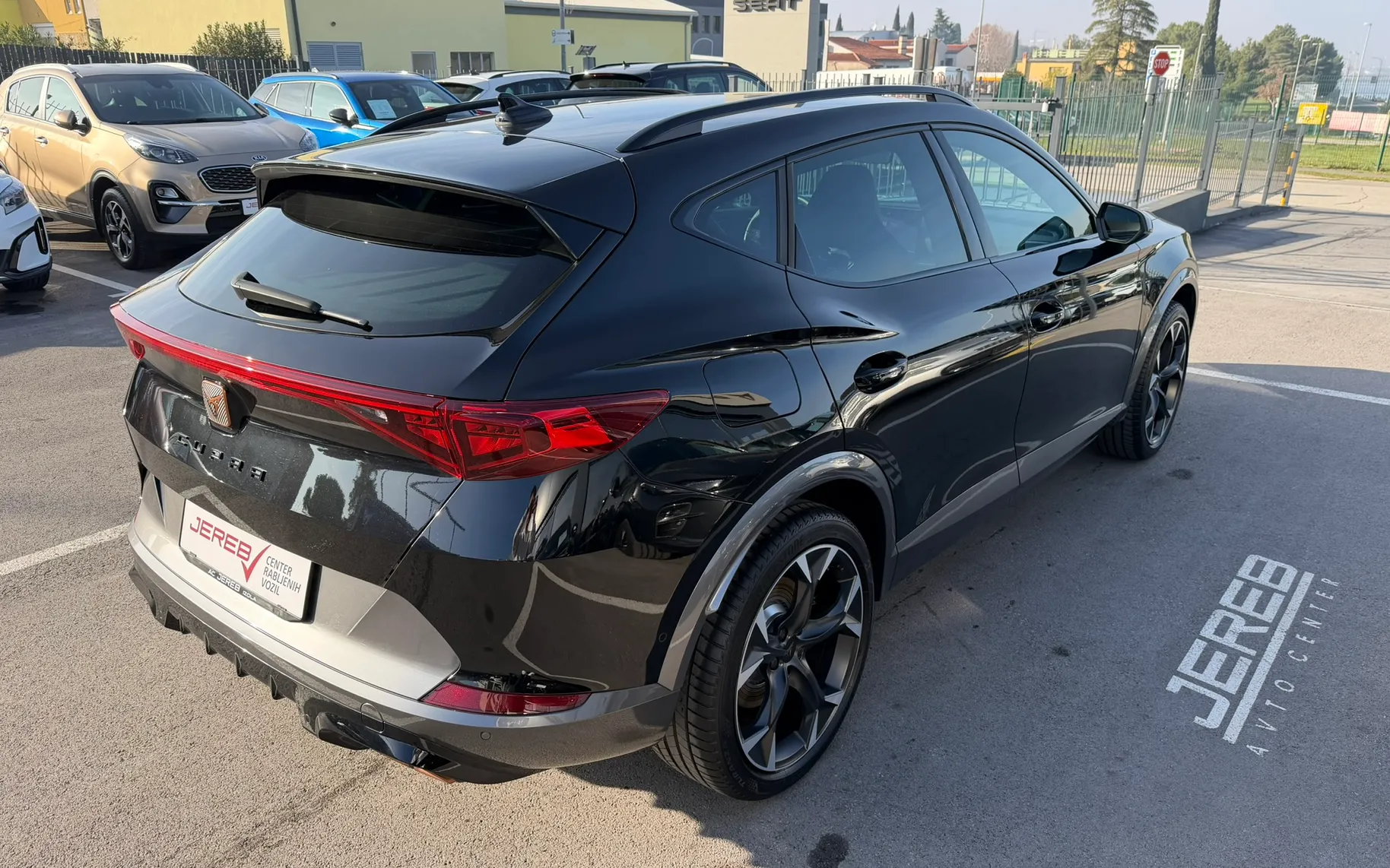 Zunanja slika - Cupra Formentor - 1.4 e-HYBRID 180 kW 245 KM 6-DSG VZ - 9