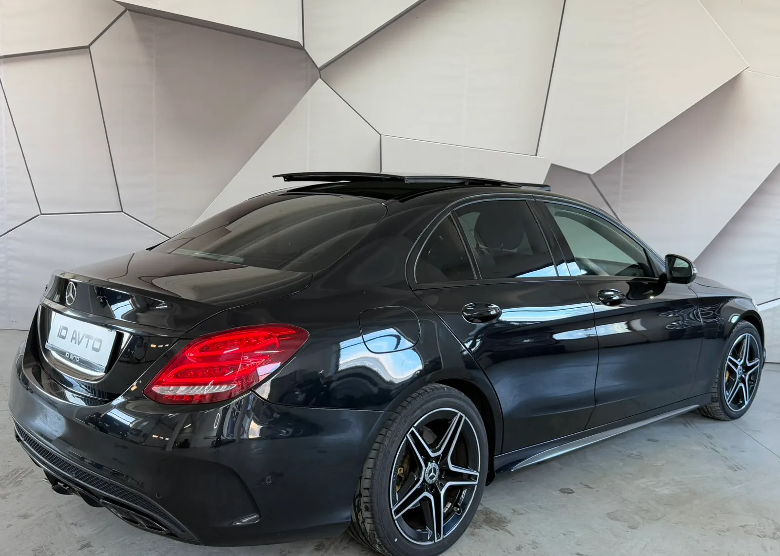 Zunanja slika - Mercedes-Benz C-Razred - C 220 d - 3
