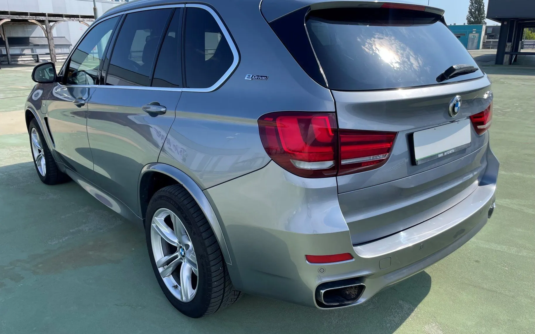 Zunanja slika - BMW X5 - X 5 XDRIVE 40 e AUT. LED.NAVI. KAMERA 360. OGR.SED - 4