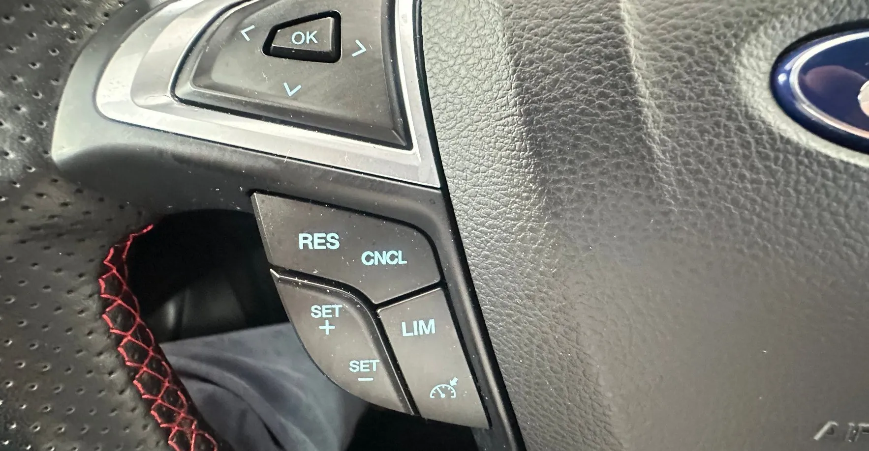 Zunanja slika - Ford S-MAX - 2.0 EcoBlue ST-LineAvt.NEMŠKI+4ALU.KAMERA.NAVI.LED - 18