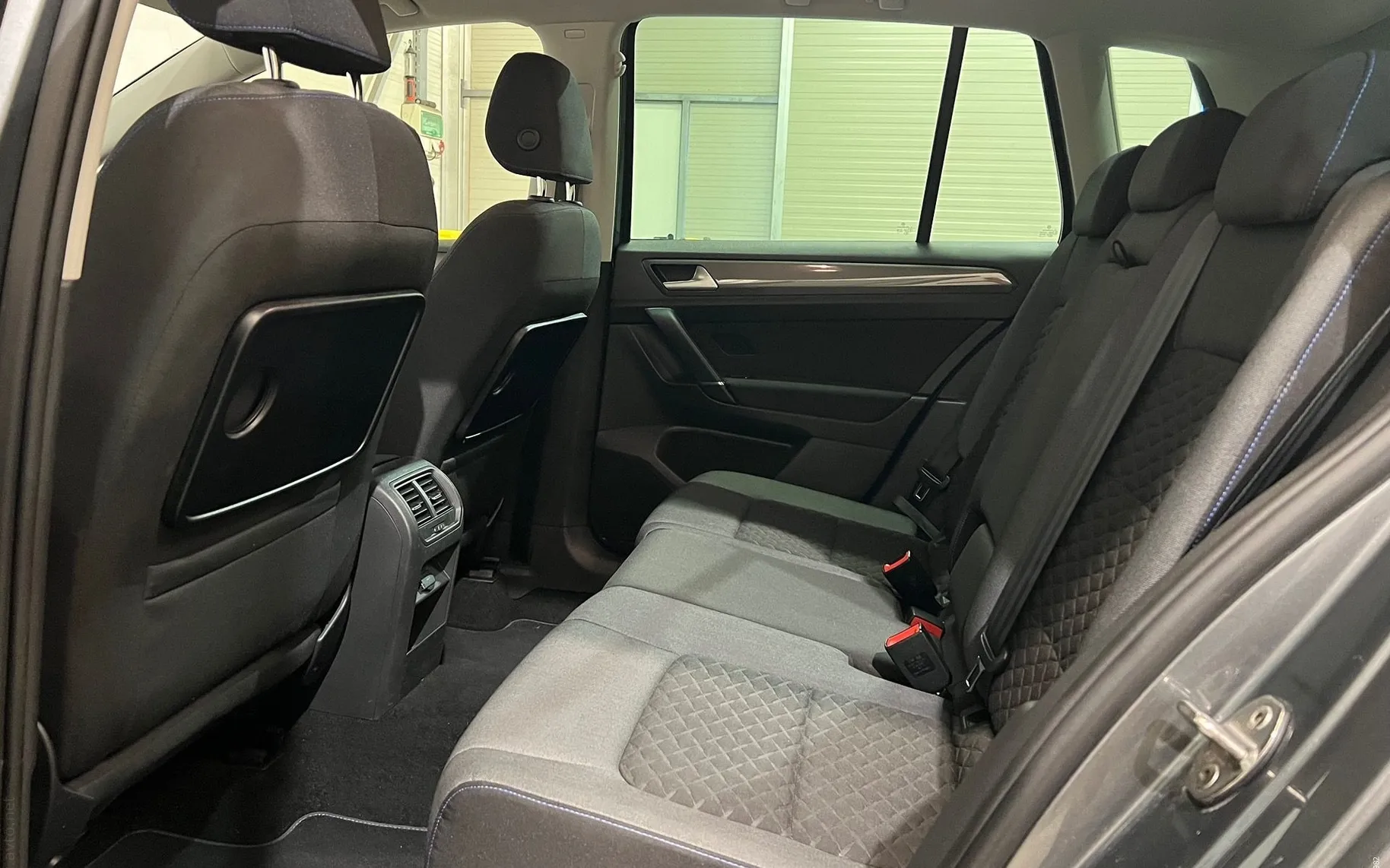 Notranja slika - Volkswagen Golf Sportsvan - 1.5 TSI-ACC-LED-KAMERA-NAVIGACIJA-VLEČNA KLJUKA - 12
