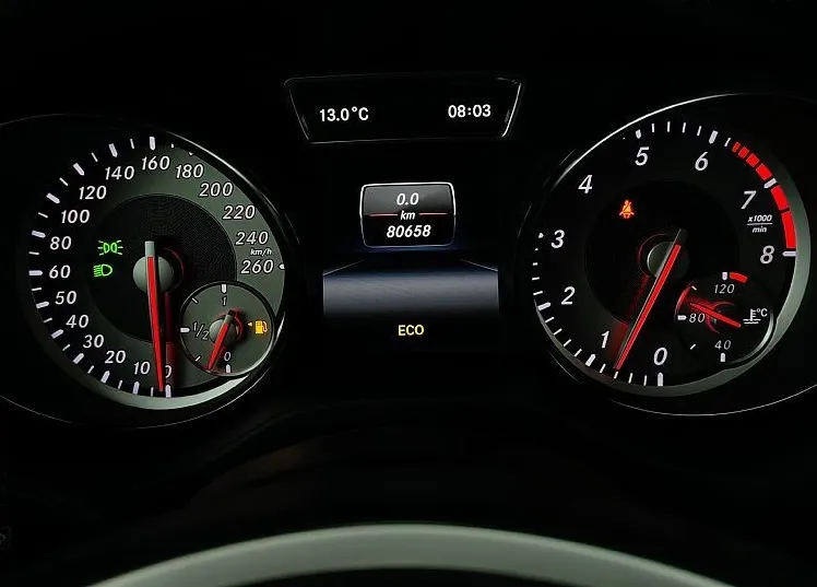 Zunanja slika - Mercedes-Benz GLA-Razred - 200-156KM-2XAMG-LINE-KAMERA-NAVI-GRET-SED-80.000KM - 17