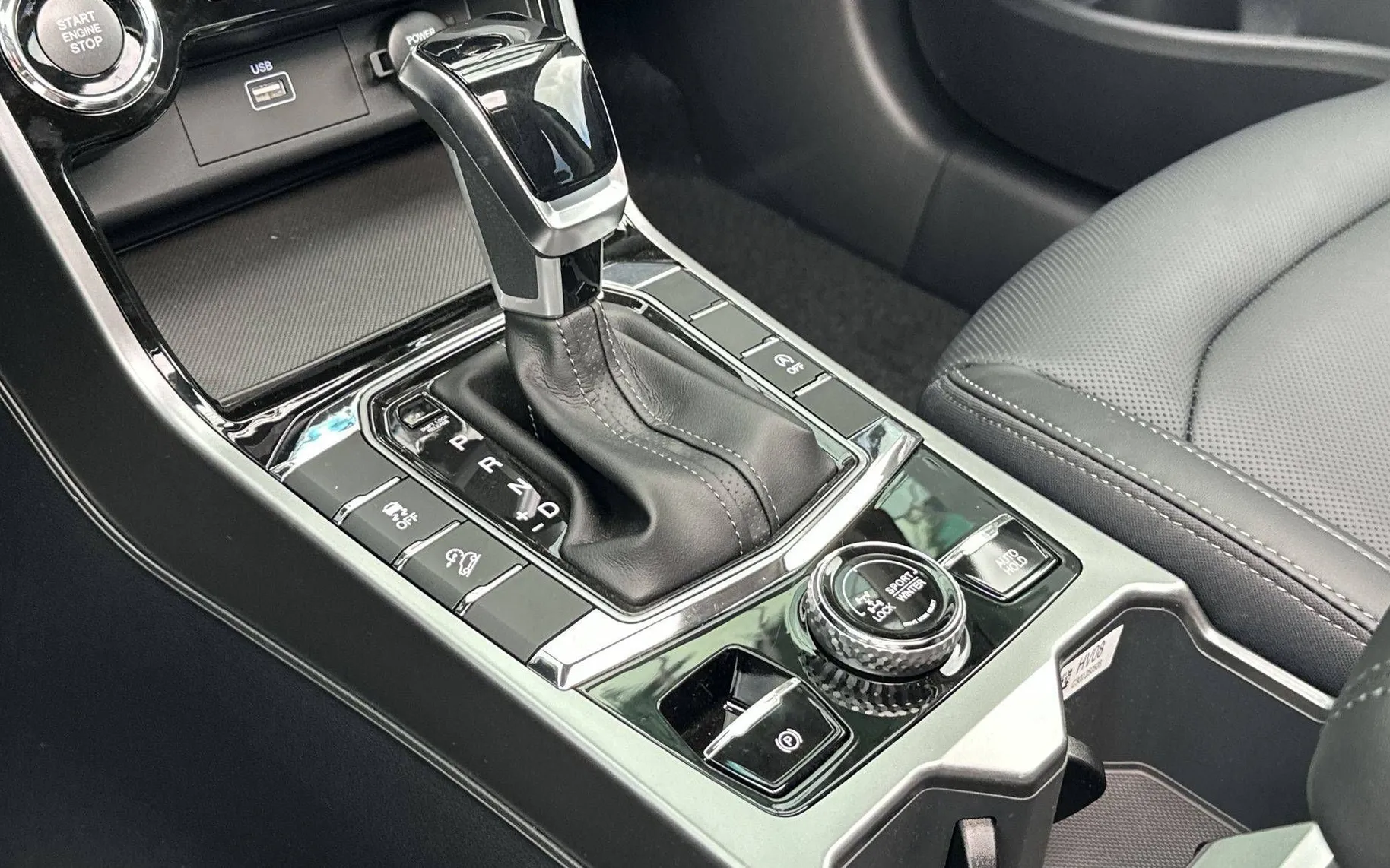 Zunanja slika - KG Mobility Korando - 1.5 T-GDI Premium 4WD AT... - 19