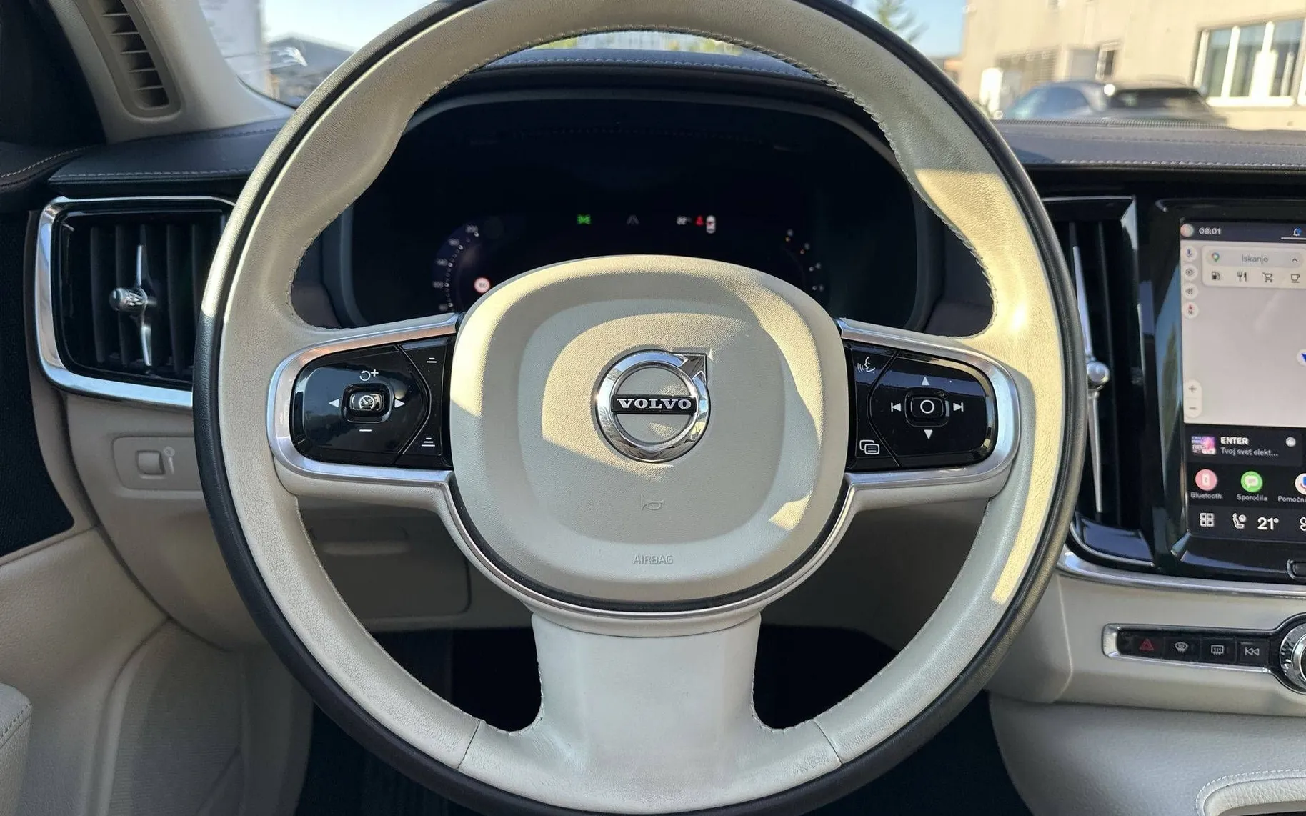 Notranja slika - Volvo S90 - B5D AWD Inscription Avt. ACC, BLISS, zračno,... - 14