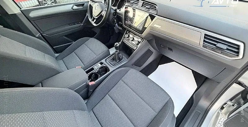 Notranja slika - Volkswagen Tiguan - 1.6TDI - 8