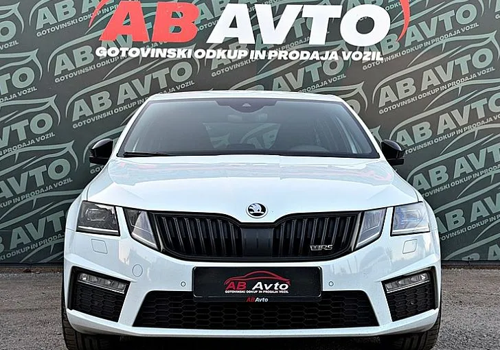 Zunanja slika - Škoda Octavia - Combi 2.0 TDI RS DSG CHALLENGE+ALU19+FACELIFT+TOP - 2