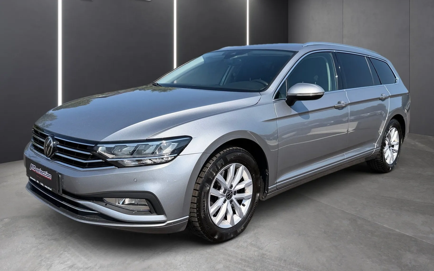 Zunanja slika - Volkswagen Passat Variant - 2.0 TDI BMT SCR Business DSG-LED-ACC-PDC-Vz.kame.. - 1
