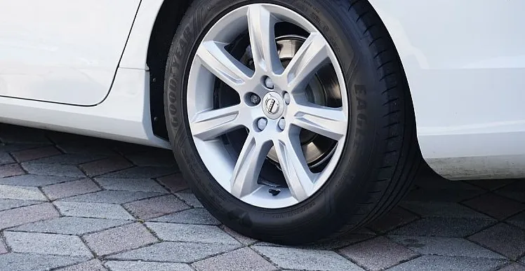 Zunanja slika - Volvo V90 - D4 A Momentum+FULL Led +Memory+360 kamera+Priklop - 15