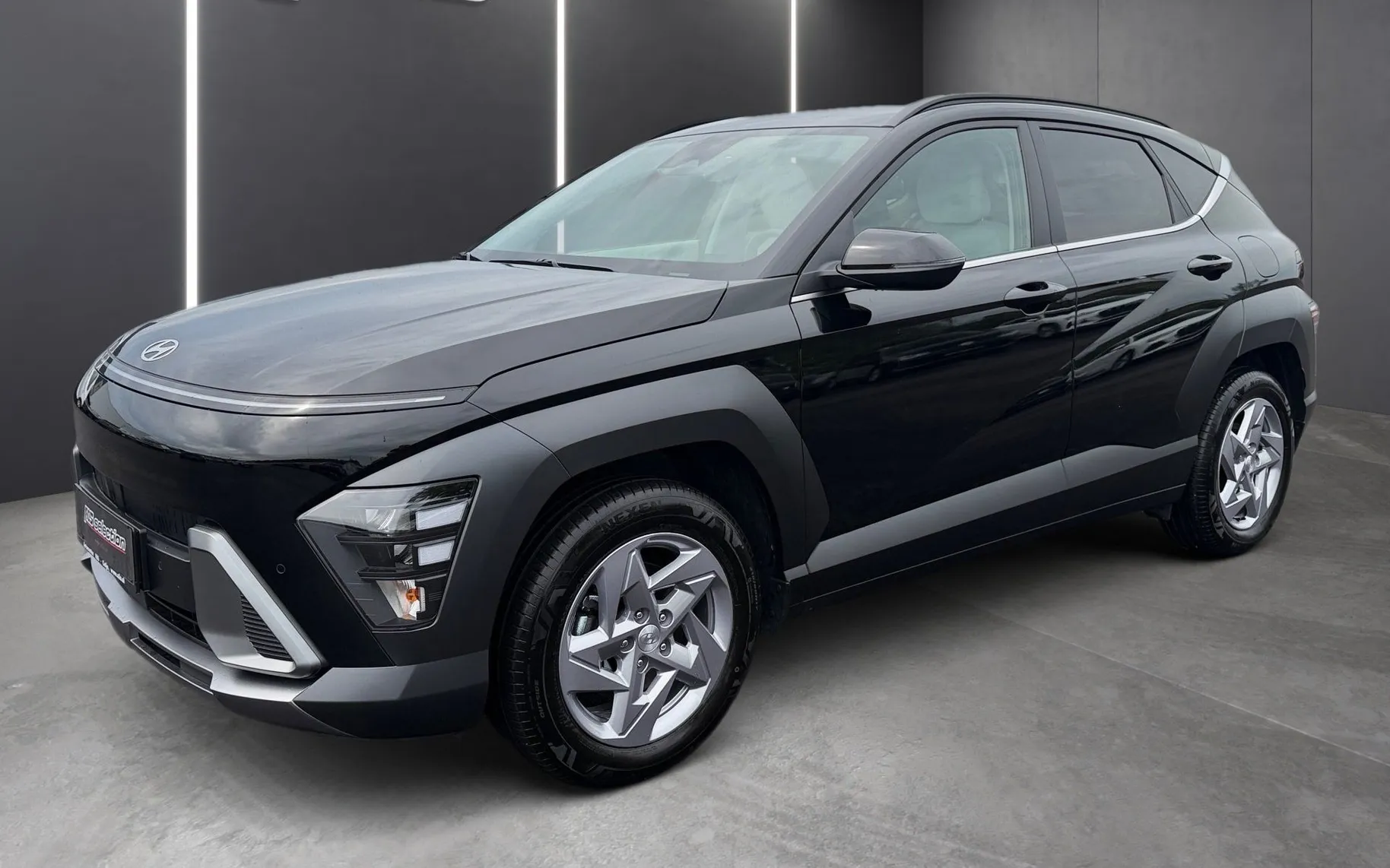 Zunanja slika - Hyundai Kona - 1.0 T-GDI 120 ISG MHEV Premium DCT-SLO-1.lastnik - 1