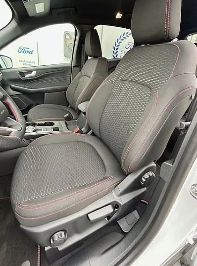 Zunanja slika - Ford Kuga - ST-LINE 1.5 EcoBoost 137kW 186KM A8 - 4